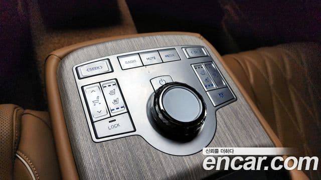 Genesis G80 (RG3) бензин 2.5 турбо AWD, 2025 19