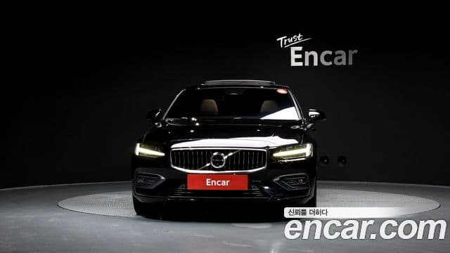 Volvo S60 3세대 B5 Ultimate Bright, 2023 3