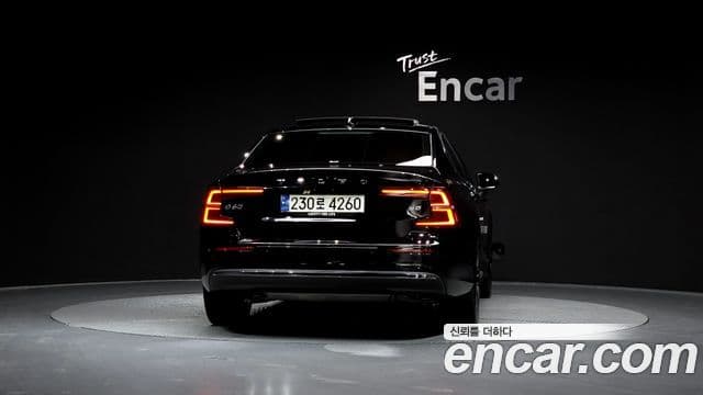 Volvo S60 3세대 B5 Ultimate Bright, 2023 4