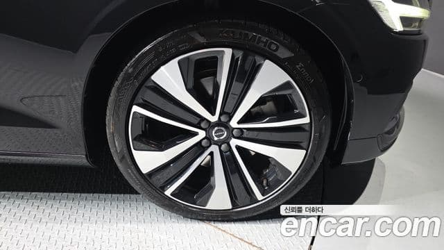 Volvo S60 3세대 B5 Ultimate Bright, 2023 все фото