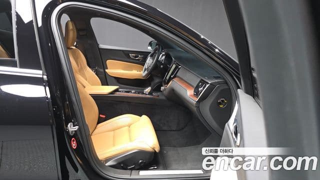 Volvo S60 3세대 B5 Ultimate Bright, 2023 11