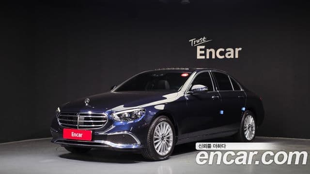 Mercedes-Benz E-класс W213 Exclusive, 2022 1