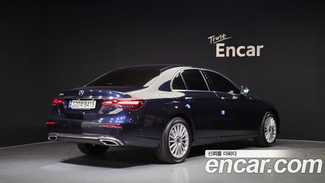 Mercedes-Benz E-класс W213 Exclusive, 2022 2
