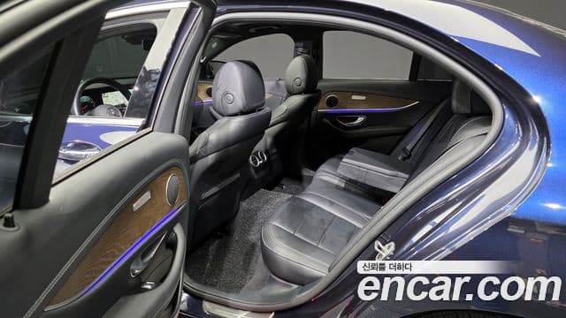 Mercedes-Benz E-класс W213 Exclusive, 2022 11