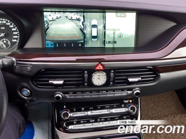 Genesis EQ900 Premium Luxury, 2018 10