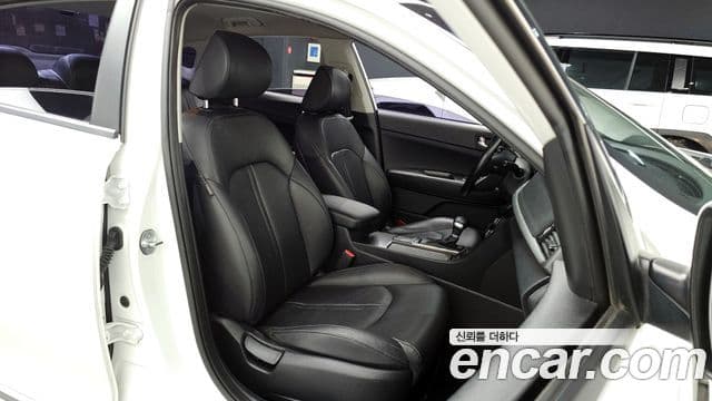 Kia The / новый New K5 2세대 Luxury, 2019 10