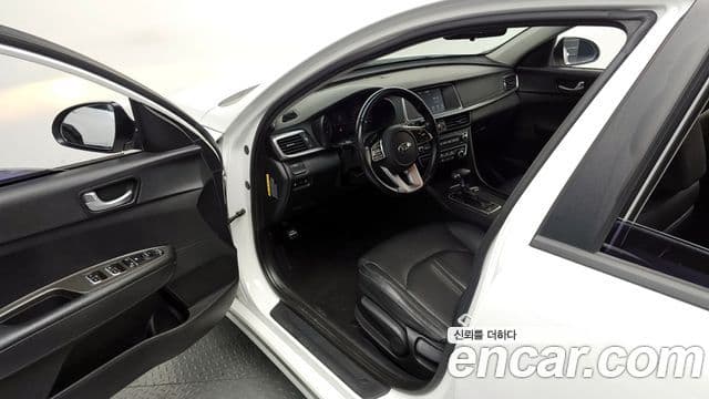 Kia The / новый New K5 2세대 Luxury, 2019 11