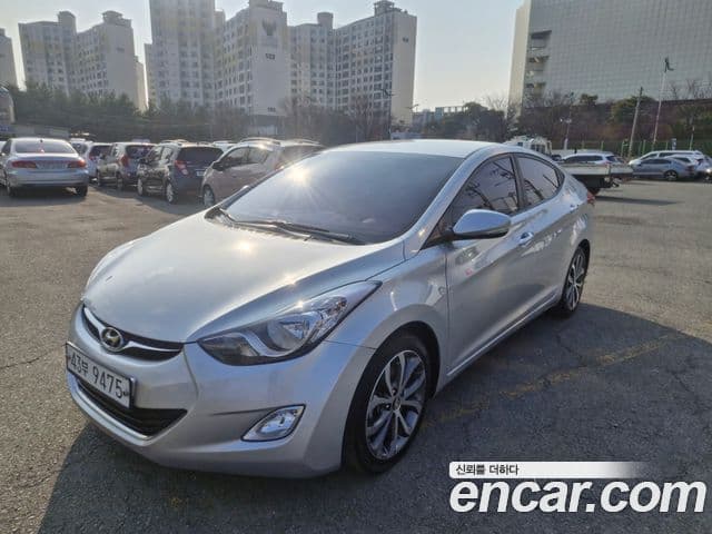 Hyundai Avante MD M16 GDI Avenue, 2014 1