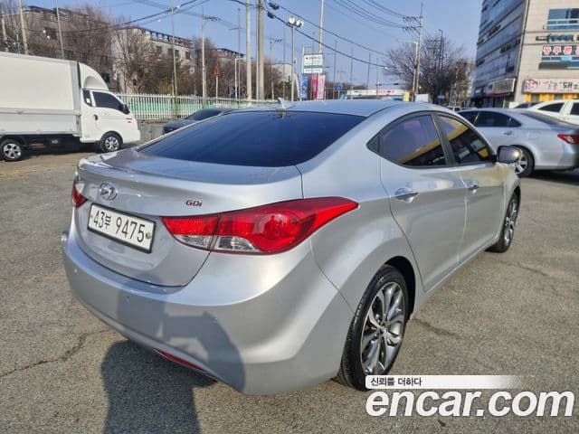 Hyundai Avante MD M16 GDI Avenue, 2014 3