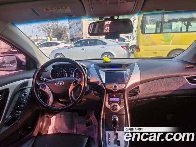 Hyundai Avante MD M16 GDI Avenue, 2014 7