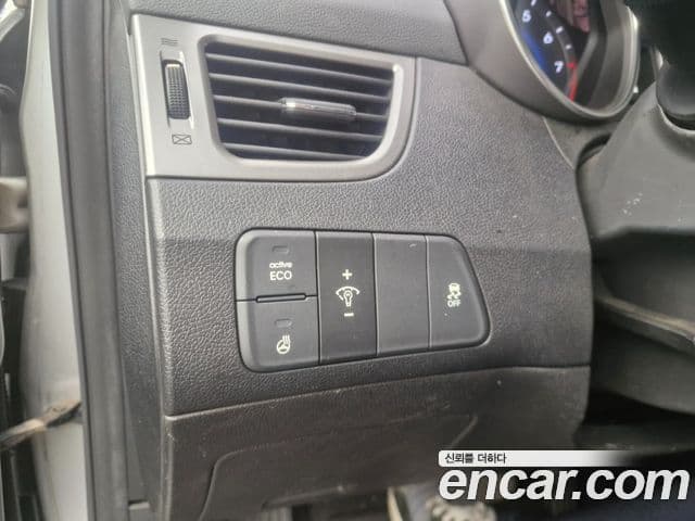 Hyundai Avante MD M16 GDI Avenue, 2014 12