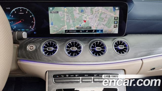 Mercedes-Benz E-класс W213 E450 4MATIC купе, 2023 14