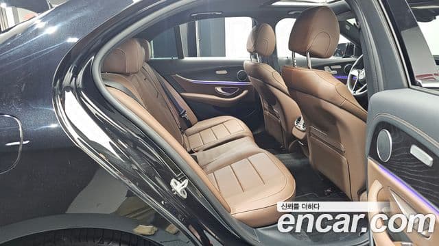 Mercedes-Benz E-класс W213 AMG Line, 2023 12