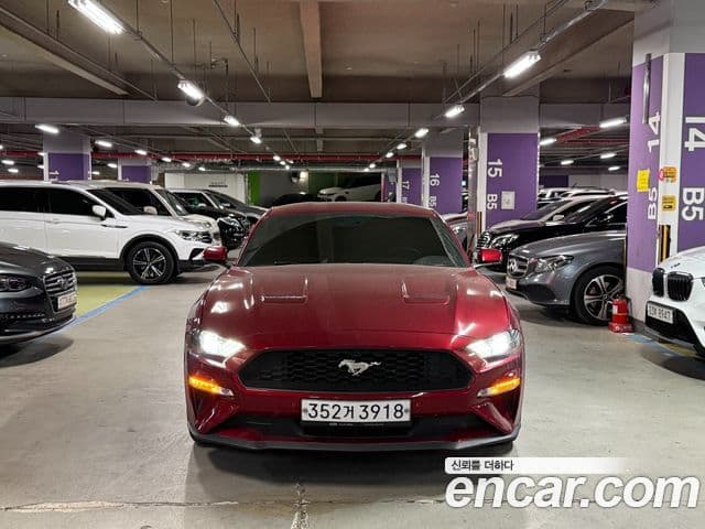 Ford Mustang купе, 2019 1