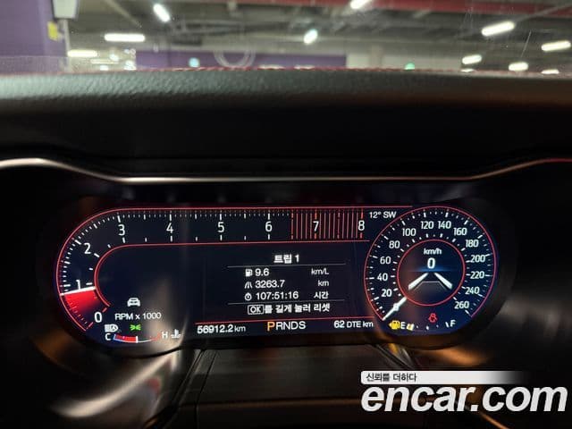 Ford Mustang купе, 2019 8