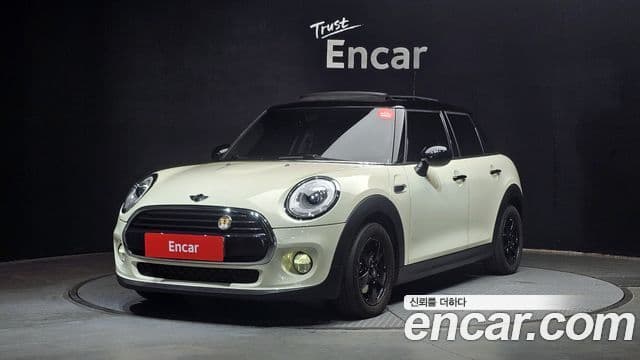 Mini Cooper D 3세대, 2018 1