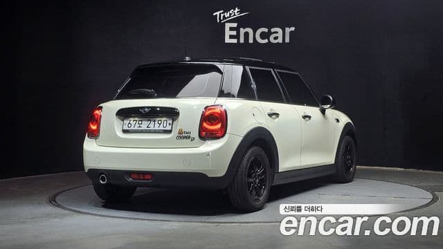 Mini Cooper D 3세대, 2018 2
