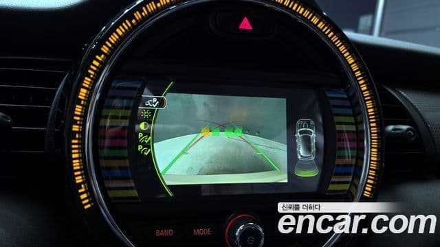 Mini Cooper D 3세대, 2018 15