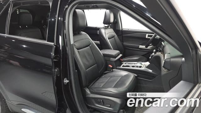 Ford Explorer 6세대 2.3 Limited 4WD, 2022 12