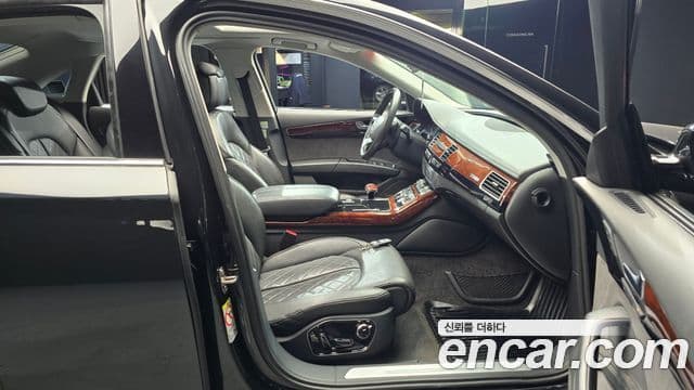 Audi New A8 D4, 2011 10