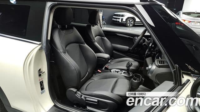 Mini Cooper S 3세대, 2022 10