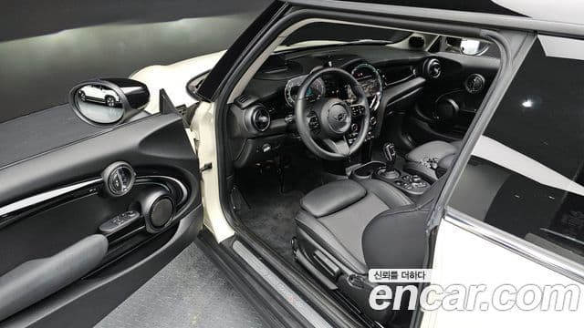 Mini Cooper S 3세대, 2022 11