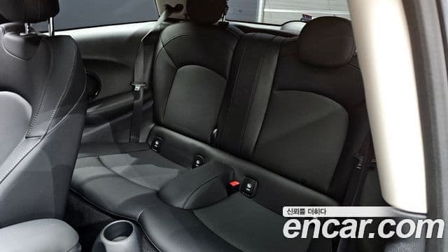 Mini Cooper S 3세대, 2022 12