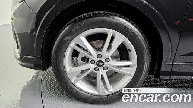 Audi Q3 (F3) 35 TDI Quattro Premium Sportback, 2023 все фото