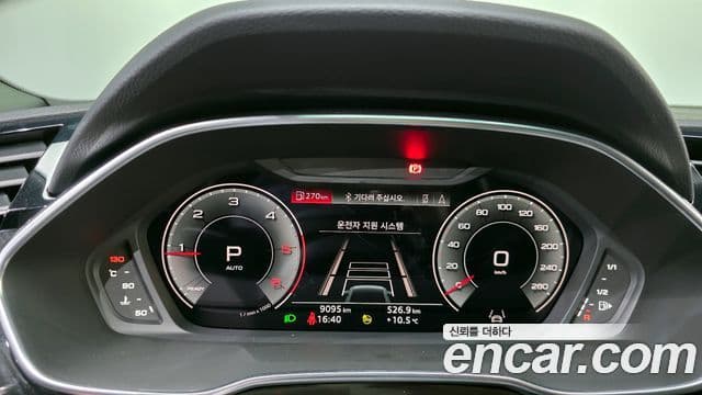 Audi Q3 (F3) 35 TDI Quattro Premium Sportback, 2023 8