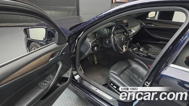 BMW 5시리즈 (G30) 520d xDrive M Sport Plus, 2018 10