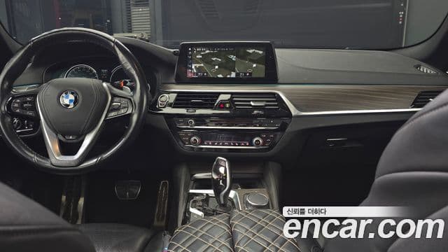 BMW 5시리즈 (G30) 520d xDrive M Sport Plus, 2018 18