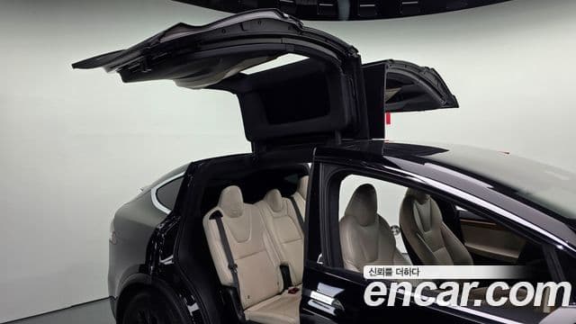 Tesla модель X Long Range, 2020 18