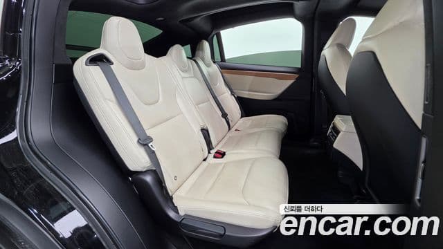 Tesla модель X Long Range, 2020 19