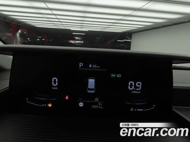 Hyundai Staria Modern, 2024 8