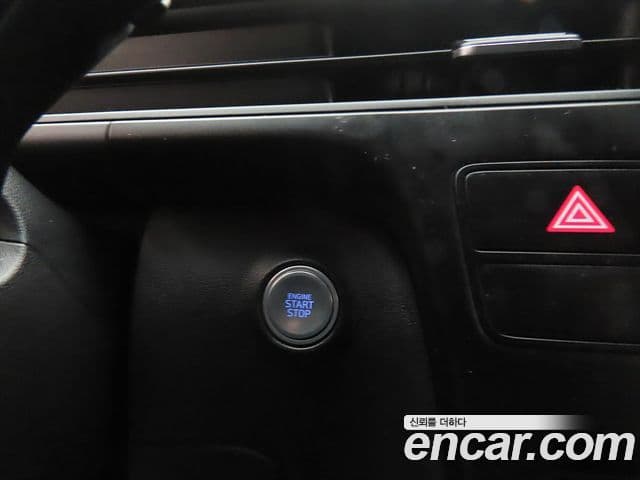 Hyundai Staria Modern, 2024 17