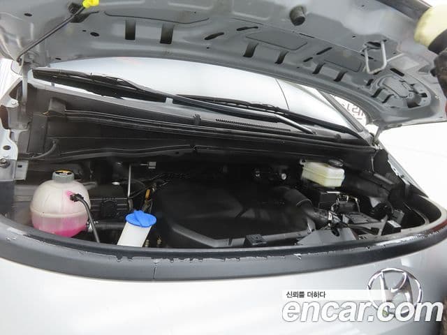 Hyundai Staria Modern, 2024 19