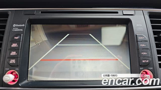 Kia All New Carnival Prestige, 2015 15