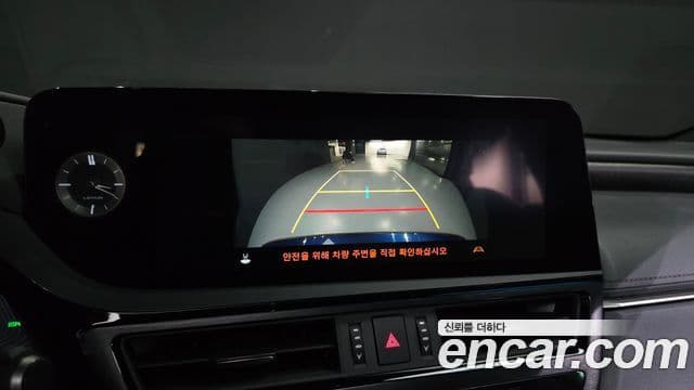 Lexus ES300h 7세대 Luxury Plus, 2023 15