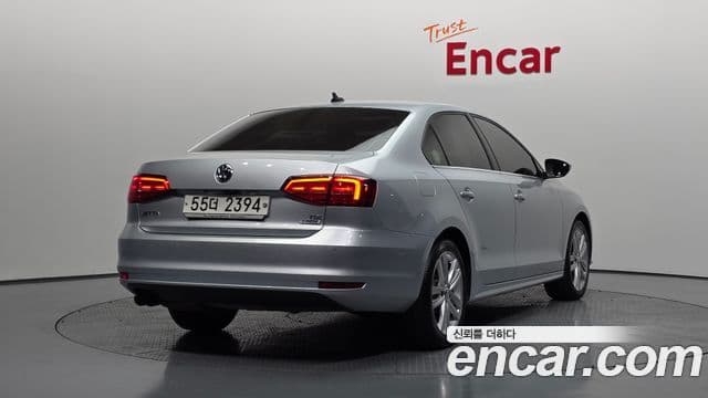 Volkswagen New Jetta 6세대, 2015 2