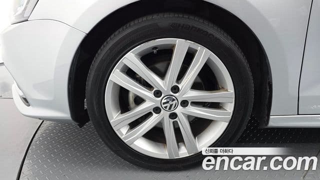 Volkswagen New Jetta 6세대, 2015 все фото