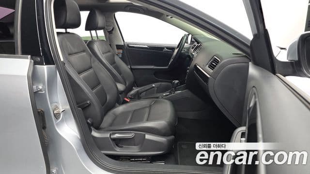 Volkswagen New Jetta 6세대, 2015 11