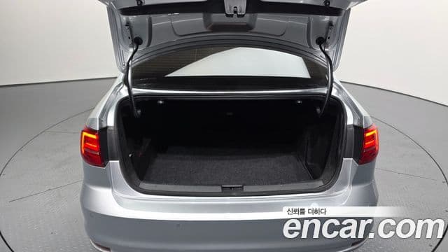 Volkswagen New Jetta 6세대, 2015 20