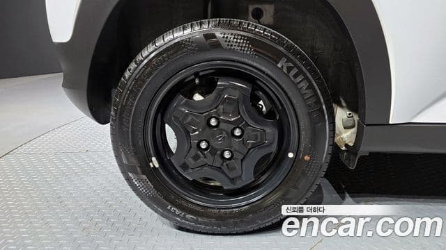 Hyundai Casper турбо D Essential Light, 2024 все фото