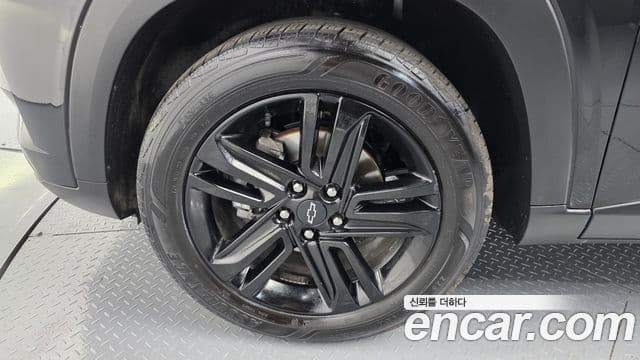 Chevrolet(GM대우) Trax кроссовер 1.2 ACTIV, 2024 все фото