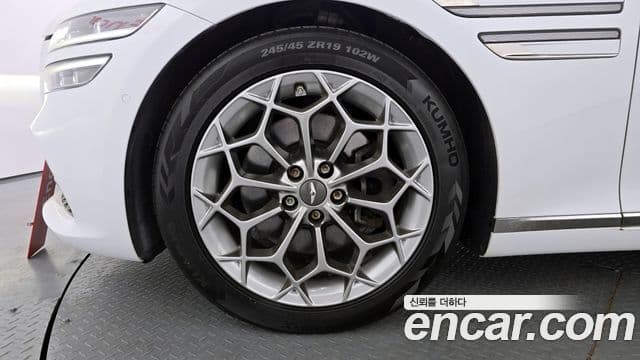 Genesis G80 (RG3) бензин 2.5 турбо AWD, 2021 все фото