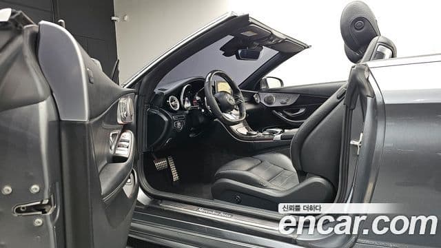Mercedes-Benz C-класс W205 C200 кабриолет, 2017 10