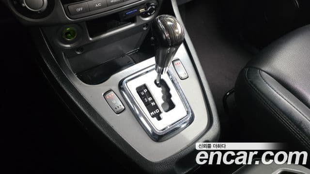 KG모빌리티(SsangYong) Korando 투리스모 4WD outdoor Edition 9인승, 2017 9