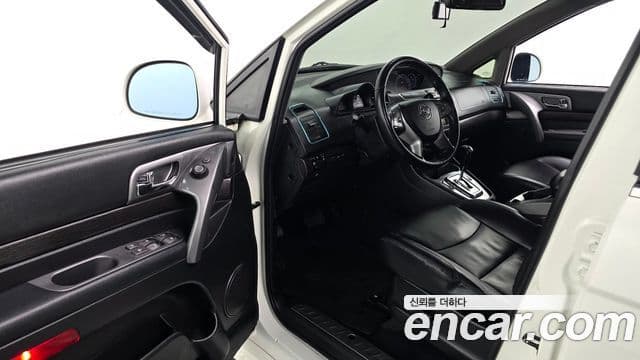 KG모빌리티(SsangYong) Korando 투리스모 4WD outdoor Edition 9인승, 2017 11