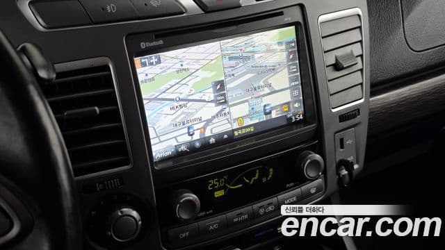 KG모빌리티(SsangYong) Korando 투리스모 4WD outdoor Edition 9인승, 2017 14