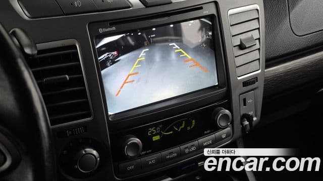 KG모빌리티(SsangYong) Korando 투리스모 4WD outdoor Edition 9인승, 2017 15